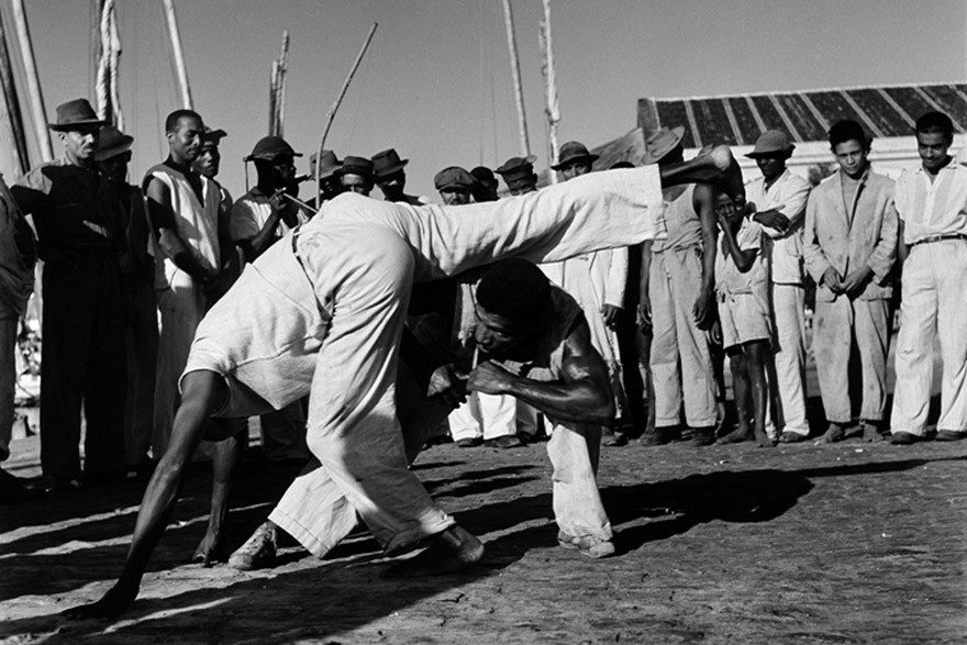 Capoeiristas on the market ramp in Salvador, Brasil. 1946-48. Photo by Pierre Verger